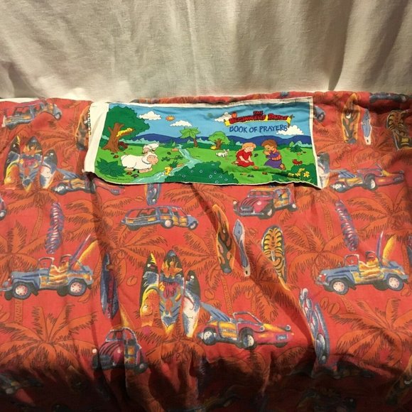 HANDMADE QUILLOW ARMY LOGO CREST/SURFBOARD VTG CAR THICK CRIB BLANKET NM 02391